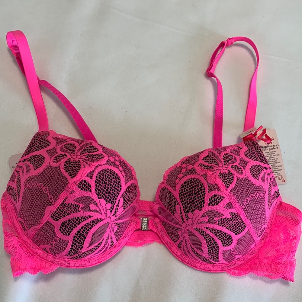 ‼️SOLD‼️ NWT La Senza Push-Up Bra 34B
